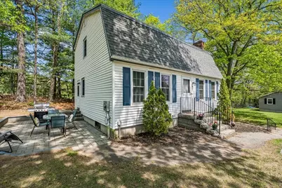 90 Comet, Methuen, MA 01811 - Photo 5