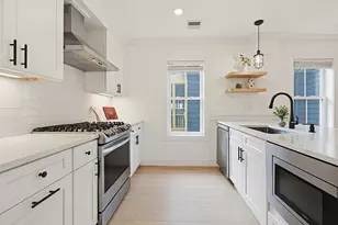 64 Derby, Somerville, MA 02145 - Photo 3