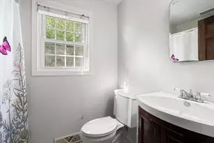 143 Cranberry Rd, Whitman, MA 02382 - Photo 9