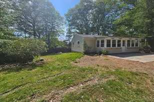 37 Fairchild Dr, Holden, MA 01520 - Photo 1