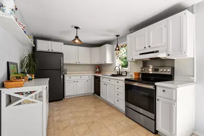 84 Alvord Street, South Hadley, MA 01075 - Photo 11