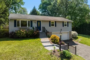 84 Alvord St, South Hadley, MA 01075 - Photo 7