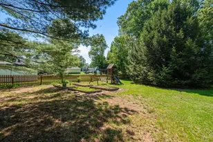 84 Alvord St, South Hadley, MA 01075 - Photo 37