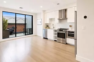 121 Portland St, Boston, MA 02114 - Photo 1