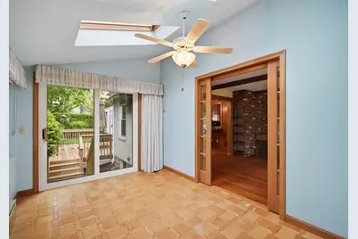 20 Athol Street, Springfield, MA 01107 - Photo 7