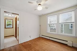 20 Athol St, Springfield, MA 01107 - Photo 31