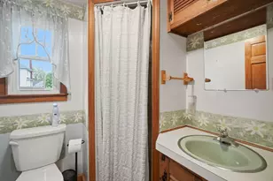 20 Athol St, Springfield, MA 01107 - Photo 21