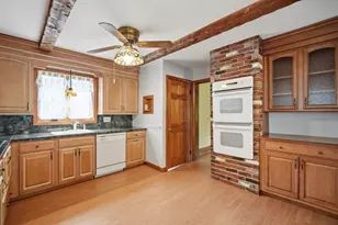 20 Athol St, Springfield, MA 01107 - Photo 19