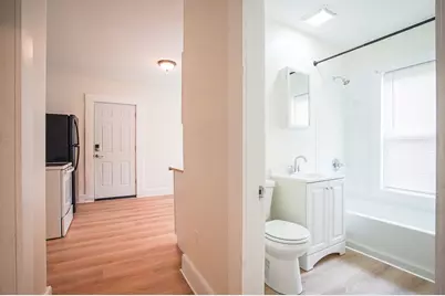 87 Quincy St #2R, Springfield, MA 01109 - Photo 5