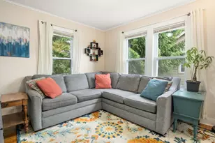 6 Pineland Ave, Shrewsbury, MA 01545 - Photo 9