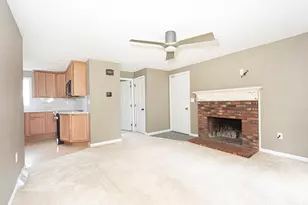 130 Pleasant St, Northborough, MA 01532 - Photo 3