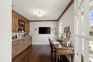 27 Samoset Rd, Woburn, MA 01801 - Photo 5
