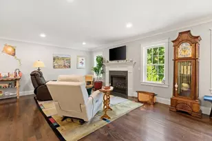 27 Samoset Rd, Woburn, MA 01801 - Photo 13