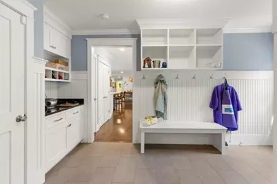 27 Samoset Rd, Woburn, MA 01801 - Photo 15
