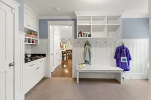 27 Samoset Rd, Woburn, MA 01801 - Photo 15