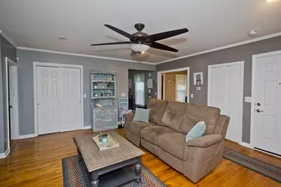 18 Reynolds Ave, Monson, MA 01057 - Photo 11