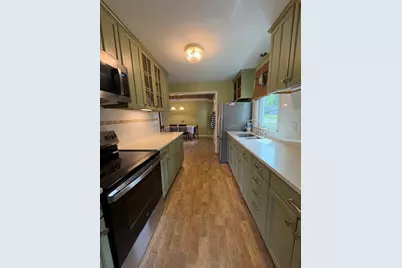 51 John St, East Longmeadow, MA 01028 - Photo 7