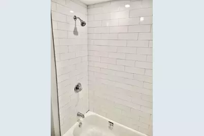 11 Priesing St #1, Boston, MA 02130 - Photo 7