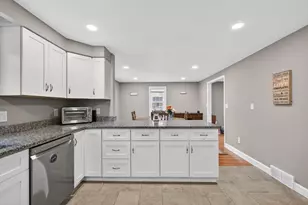 25 Margate Rd, North Andover, MA 01845 - Photo 17