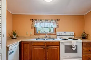 99 Harris, Methuen, MA 01844 - Photo 9