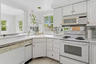 105 Parker Rd, Barnstable, MA 02655 - Photo 11