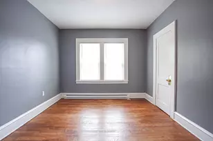 72 Kensington Ave, Springfield, MA 01108 - Photo 13