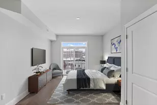 8 Sanborn St, Reading, MA 01867 - Photo 3