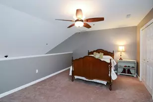 216 Reservoir St, Holden, MA 01520 - Photo 9