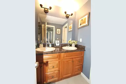 36 Bittersweet Blvd, Worcester, MA 01607 - Photo 15