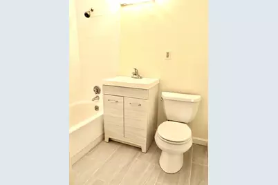 32 Juniper St #98, Brookline, MA 02445 - Photo 11