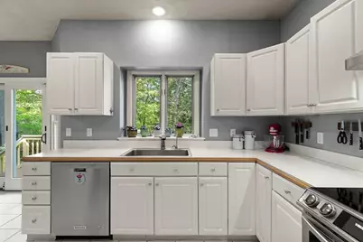 7 Shannon Lane, Beverly, MA 01915 - Photo 11