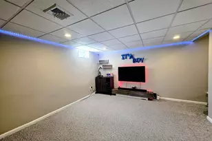429 Gallivan Blvd, Boston, MA 02124 - Photo 13