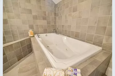 429 Gallivan Blvd #429, Boston, MA 02124 - Photo 39