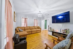107 Townsend, Fitchburg, MA 01420 - Photo 3