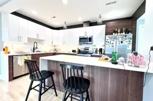 9 University Rd, Brookline, MA 02445 - Photo 3