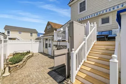 12 Commonwealth Ave, Salisbury, MA 01952 - Photo 7