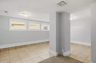 12 Commonwealth Ave, Salisbury, MA 01952 - Photo 41