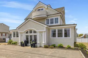 12 Commonwealth Ave, Salisbury, MA 01952 - Photo 5