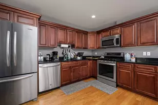 89 Overland, Waltham, MA 02451 - Photo 7