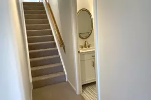 200 Ledgewood Dr, Stoneham, MA 02180 - Photo 11