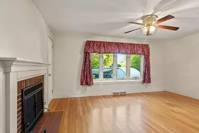516 Copeland St, Brockton, MA 02301 - Photo 5