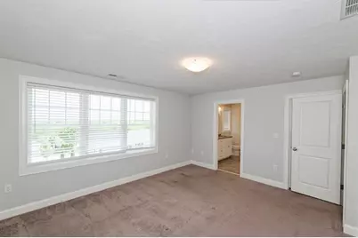 1204 Hazelwood Way #1204, Clinton, MA 01510 - Photo 15