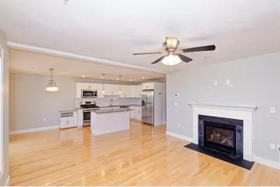 1204 Hazelwood Way #1204, Clinton, MA 01510 - Photo 11