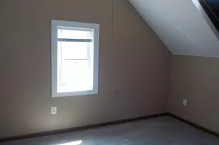 85 Maplewood Ave, Swansea, MA 02777 - Photo 19