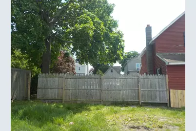 85 Maplewood Ave, Swansea, MA 02777 - Photo 37