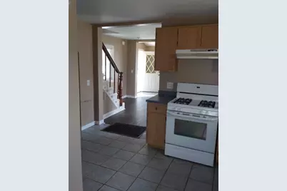 85 Maplewood Ave, Swansea, MA 02777 - Photo 41