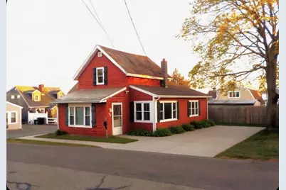85 Maplewood Ave, Swansea, MA 02777 - Photo 3