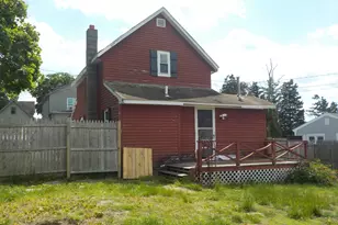 85 Maplewood Ave, Swansea, MA 02777 - Photo 37
