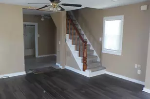85 Maplewood Ave, Swansea, MA 02777 - Photo 17