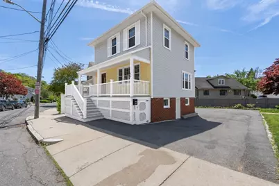 29 Bowman St, Malden, MA 02148 - Photo 1